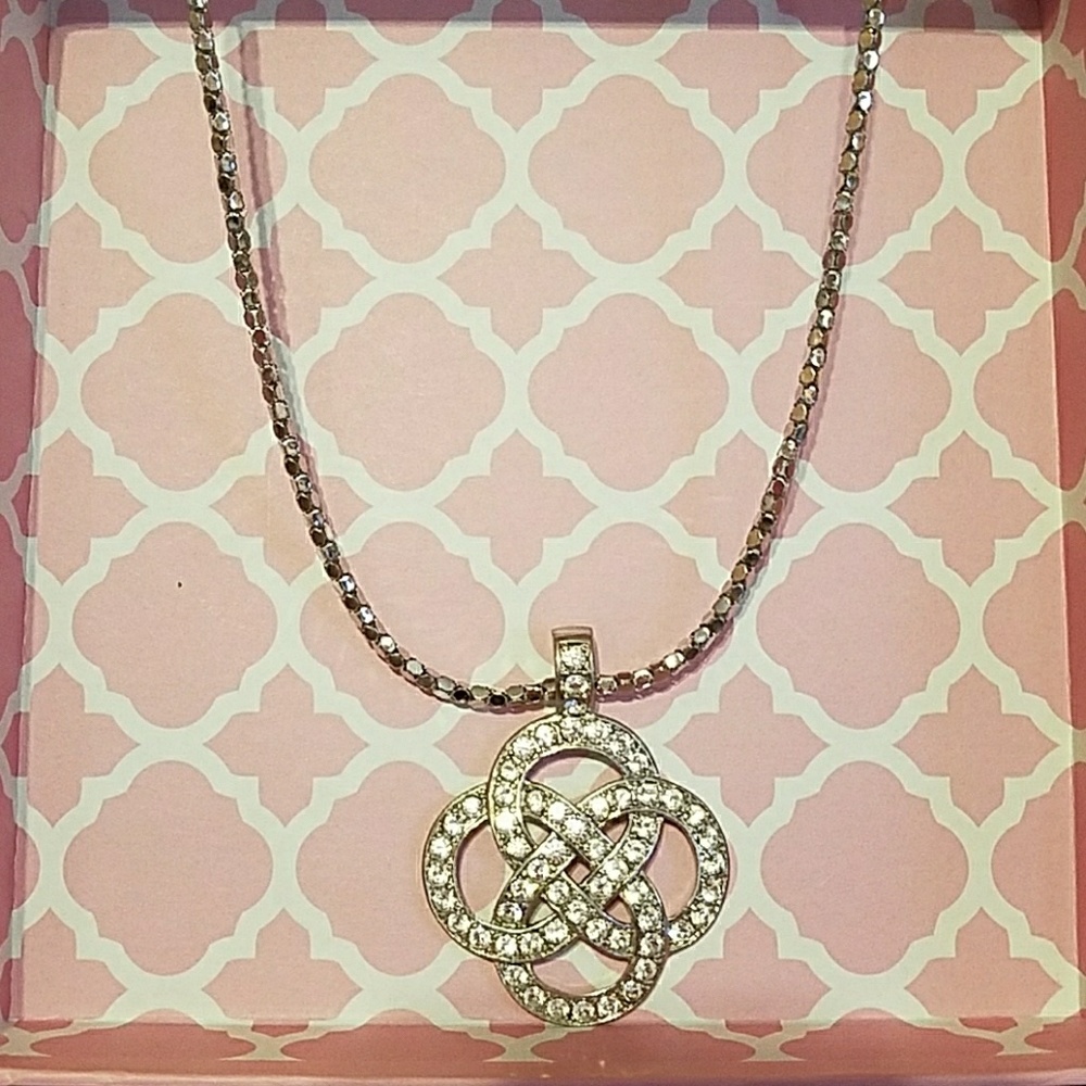Long necklace